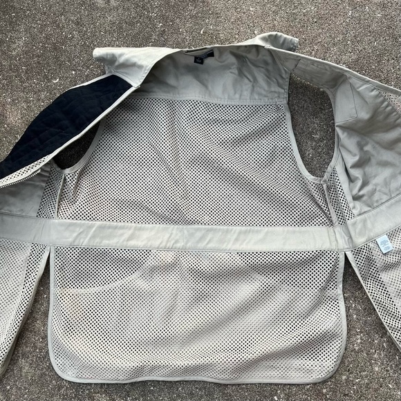 Gander Mountain Guide Series Vest - Picture 3 of 8